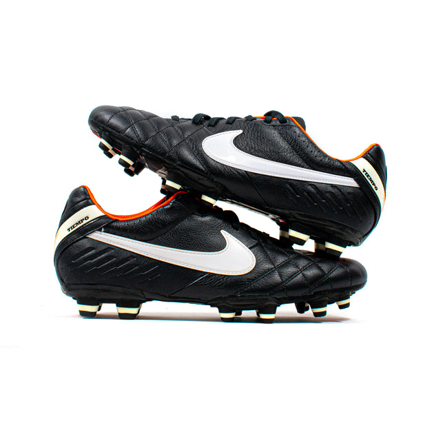 Nike â Classic Soccer Cleats