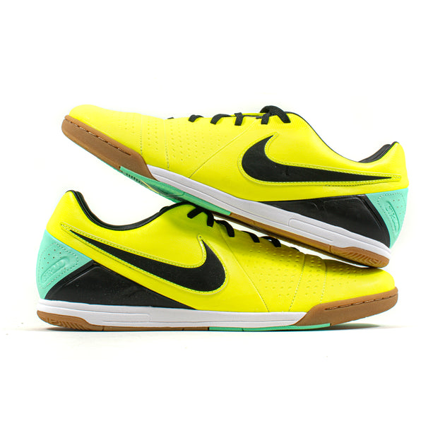 CTR360 – Classic Soccer Cleats