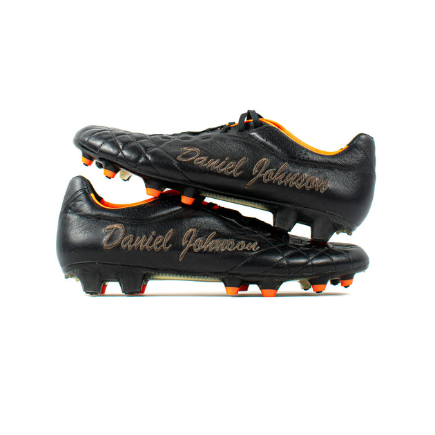 old nike soccer cleats