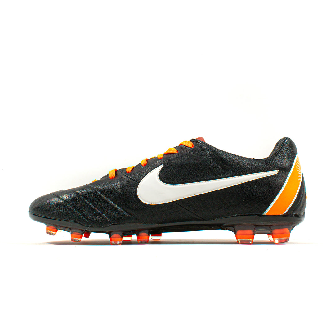 Nike Tiempo サッカーシューズ 黒/オレンジ Nike Tiempo X サッカーシューズ 黒/オレンジ ナイキ ティエンポ