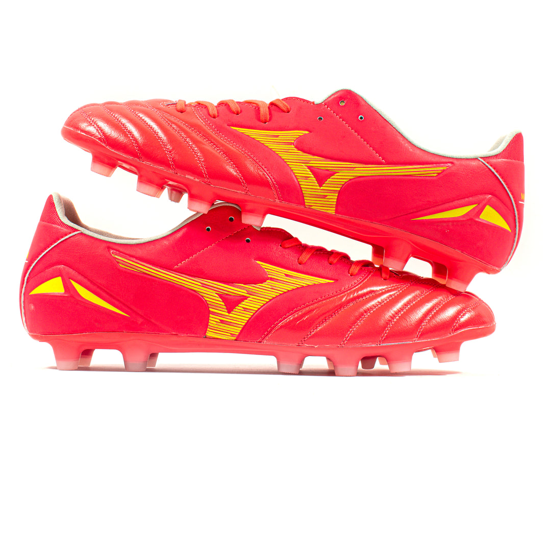 Shop All Classics – Page 2 – Classic Soccer Cleats