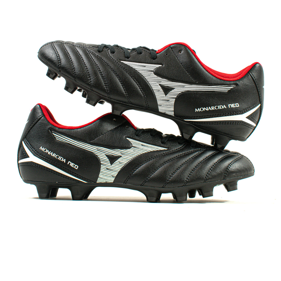 Shop All Classics – Page 2 – Classic Soccer Cleats