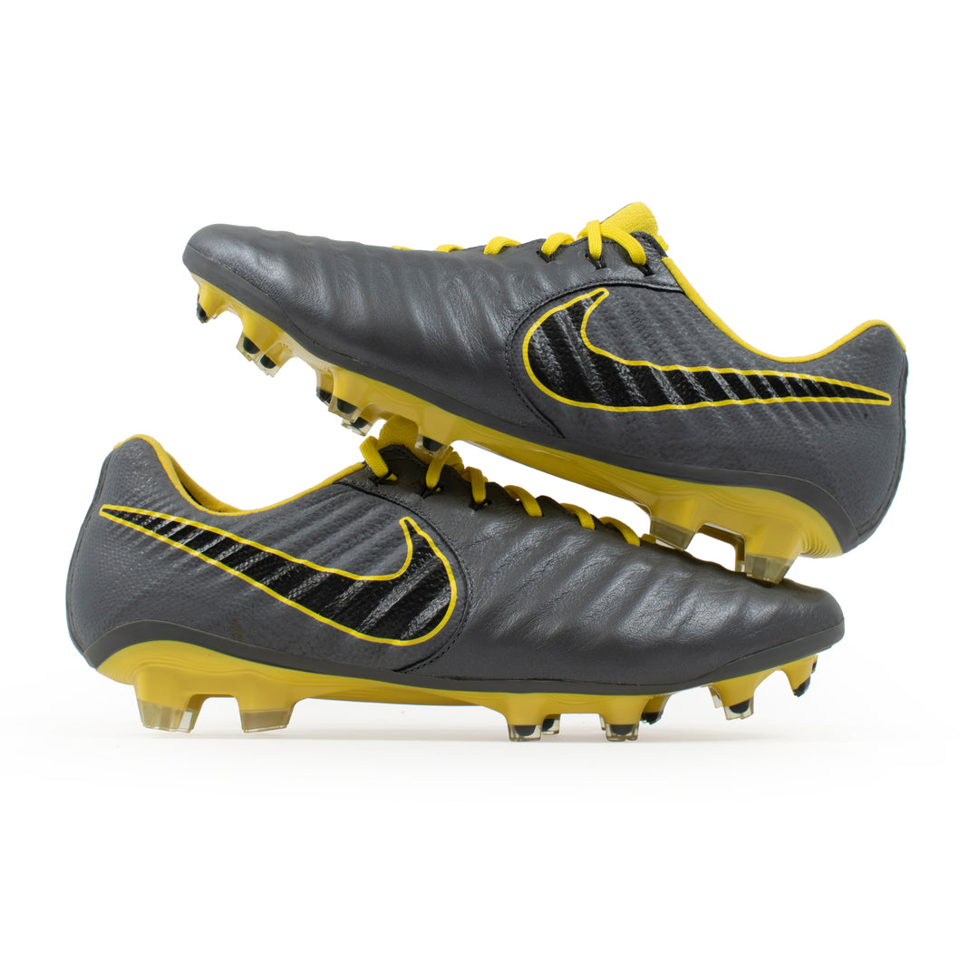 シューズ NIKE TIEMPO PRO 90s VINTAGE NIKE TIEMPO PRO 90s VINTAGE Pre-owned soccer shoes US size