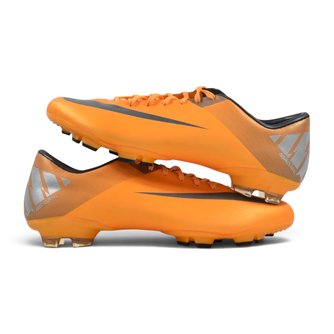 Shop All Classics – Classic Soccer Cleats