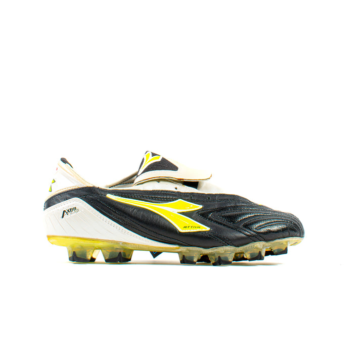 希少 未使用★ディアドラ DIADORA GOLD INDOOR FLUO DIADORA - 希少 未使用☆ディアドラ DIADORA GOLD INDOOR FLUOの