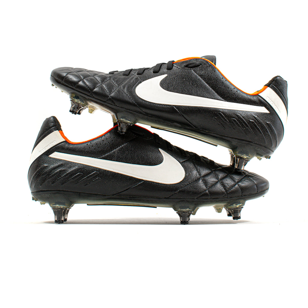 Nike Tiempo Legend IV Black White SG – Classic Soccer Cleats