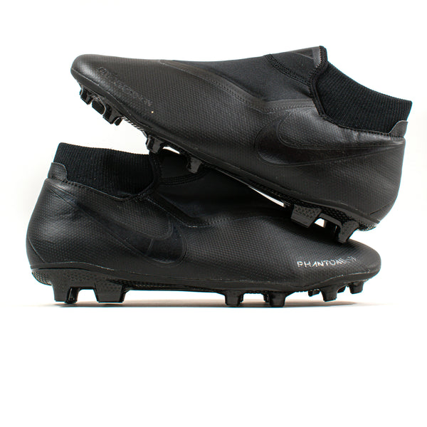 Nike Phantom Vision Academy Black FG – Classic Soccer Cleats