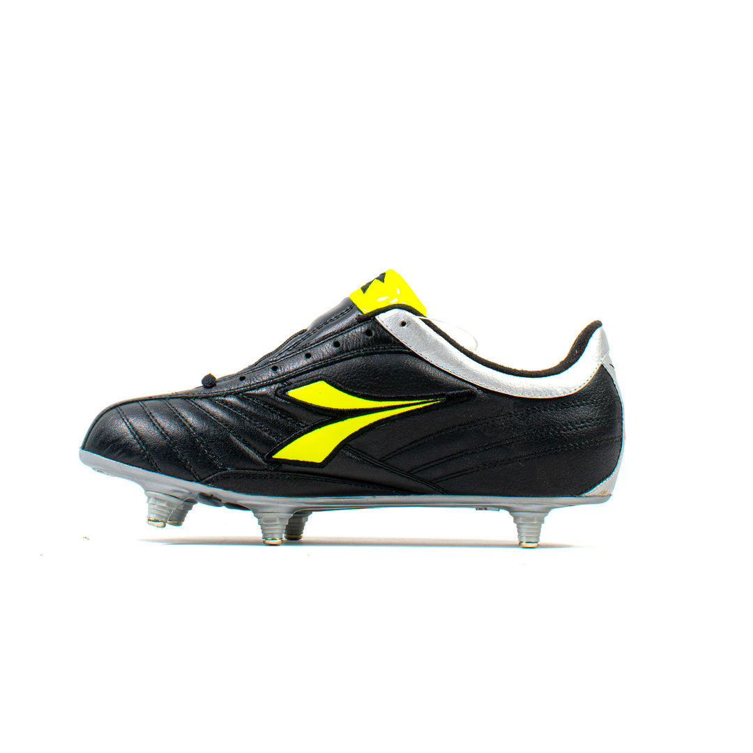 DIADORA BAGGIO 10 Lsize ボローニャ　セリエA サッカー DIADORA BAGGIO 10 Lsize ボローニャ セリエA サッカー - メルカリ