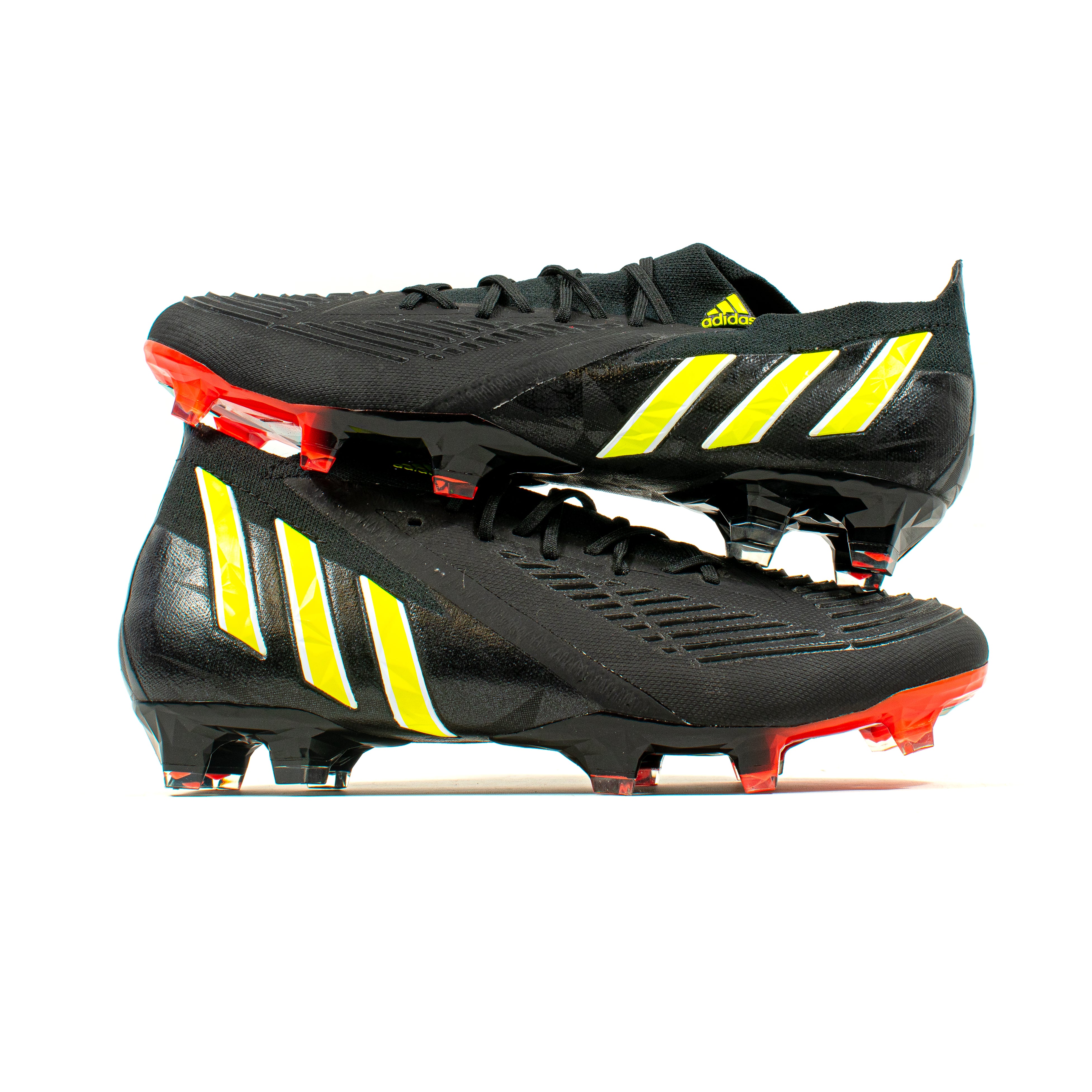 Predator – Classic Soccer Cleats