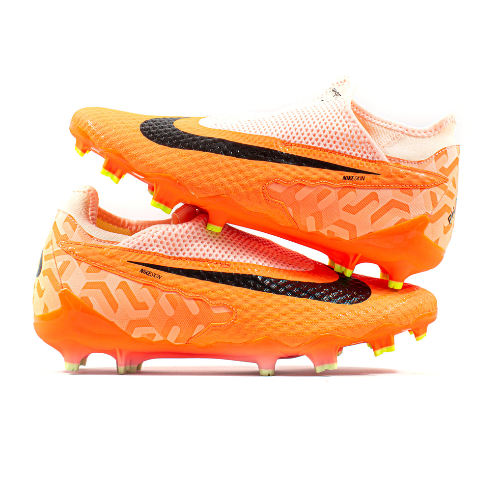 NIKE PHANTOM サッカースパイク オレンジ Nike Phantom GX Academy DF WC Orange FG – Classic Soccer Cleats