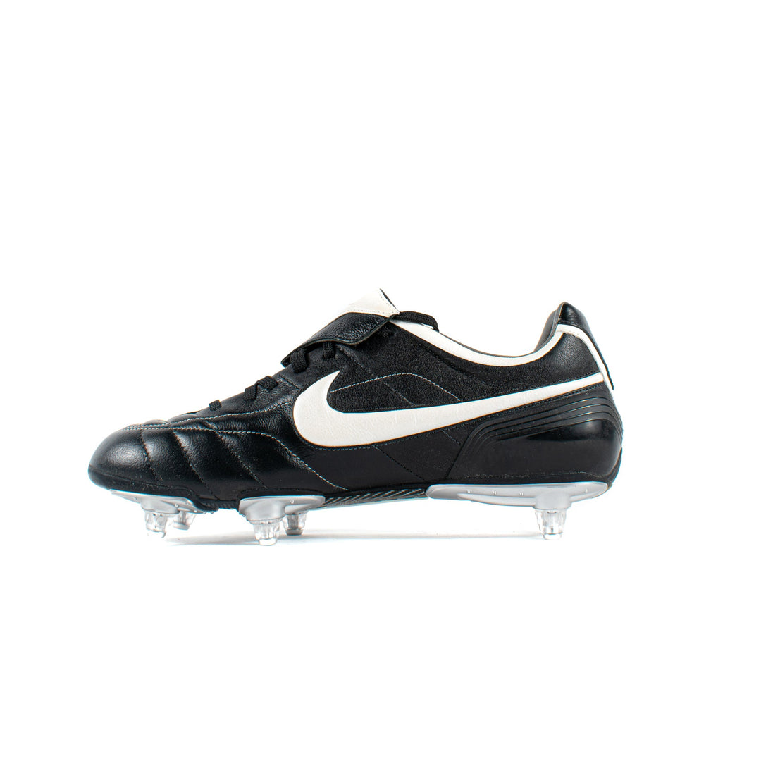 新品 正規品!!  Legend Air Tiempo Nike Black Cleats Soccer Classic – SG シューズ