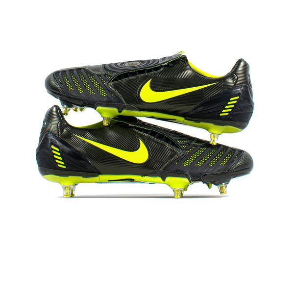 Nike Total 90 Laser II Black Volt SG – Classic Soccer Cleats